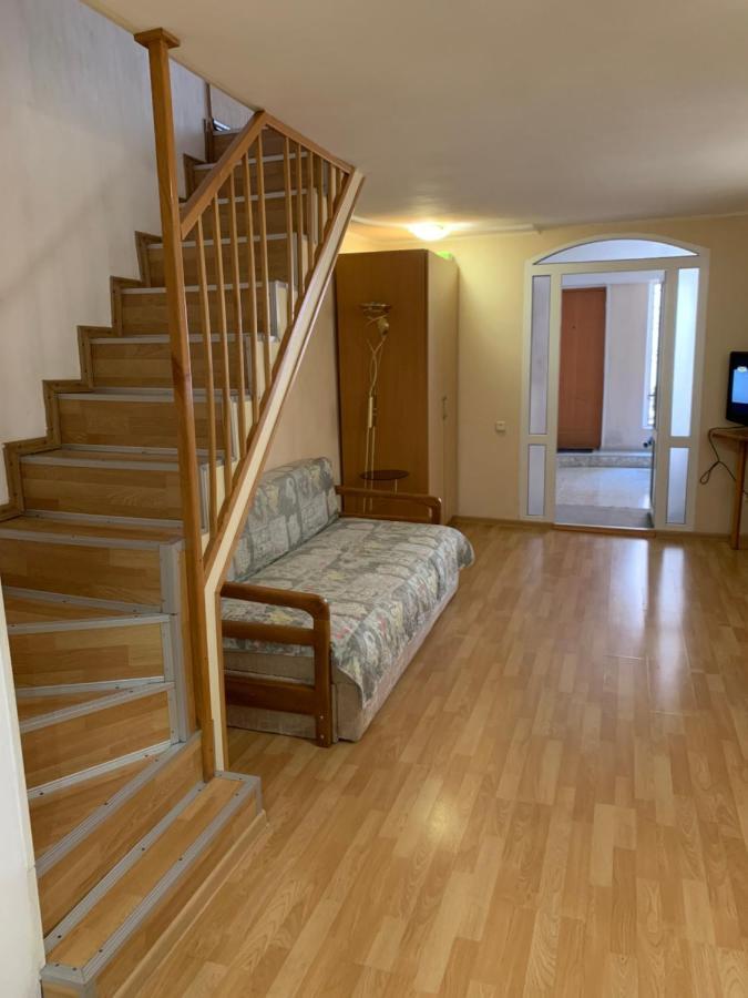 Apartment Red Lane 9 Одесса Экстерьер фото